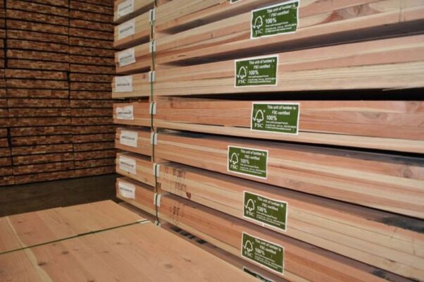Vì sao nên lựa chọn gỗ nội thất gia công?